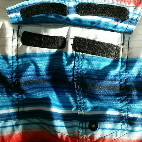 O'Neill Swim Trunks - Picture 7 of 7